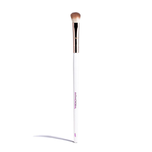 Pro Antimicrobial Tapered Blending Brush U07