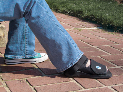 Darco Med-Surg Shoe - Post-Op Foot Protection - Women's Small