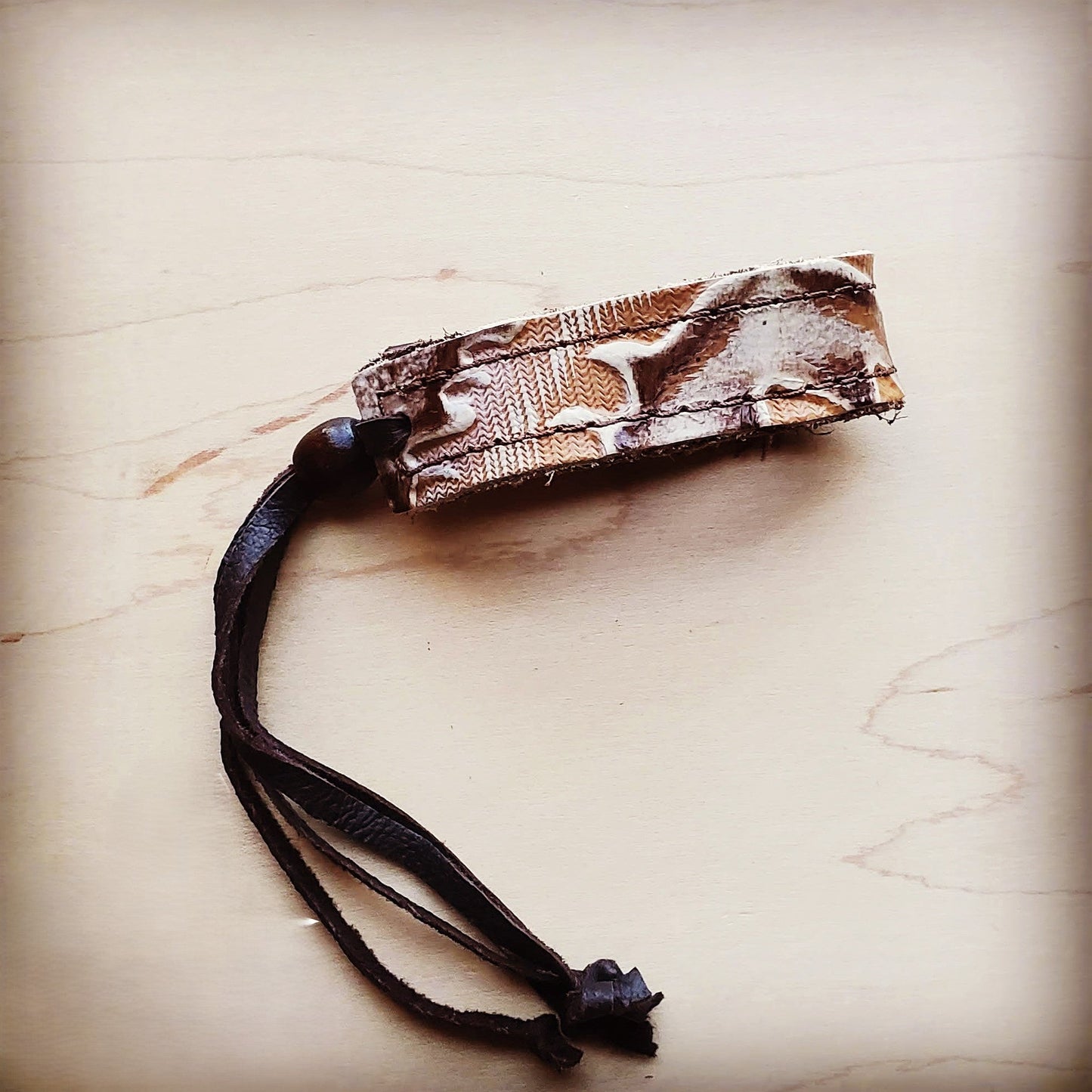 **Narrow Leather Cuff in  Brown and Sienna Laredo 013a