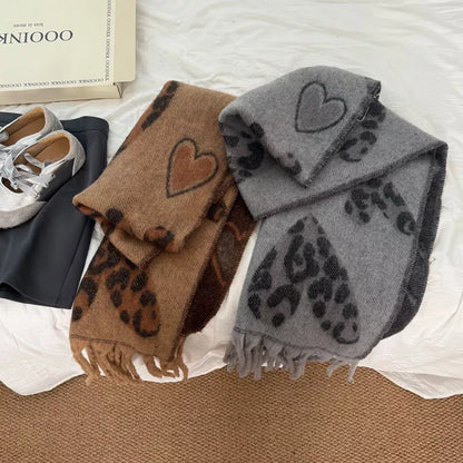Leopard Heart Warm Scarf