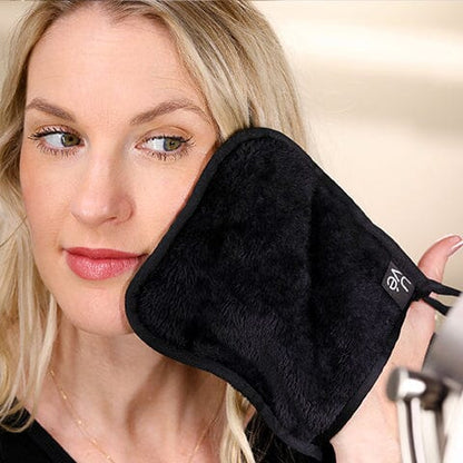 ERASE Mini - Antimicrobial Makeup Remover Cloth