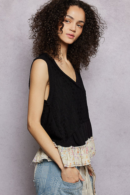 POL Floral Print V-Neck Textured Tank