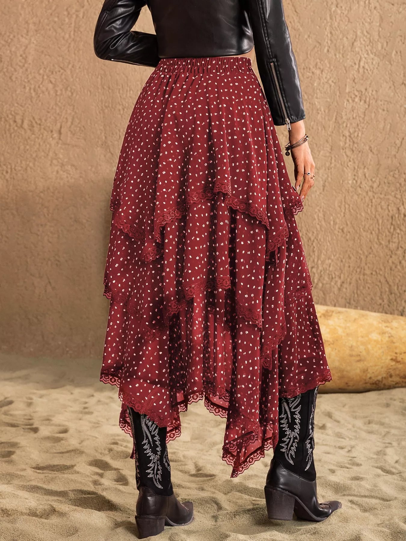 Lace Detail Layered Skirt