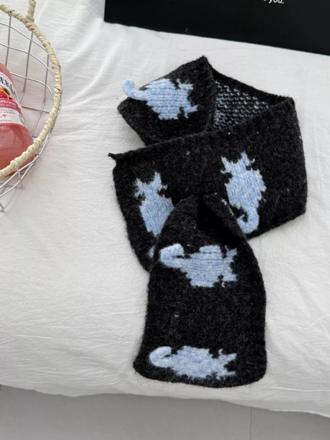 Knitted Contrast Pattern Warm Scarf