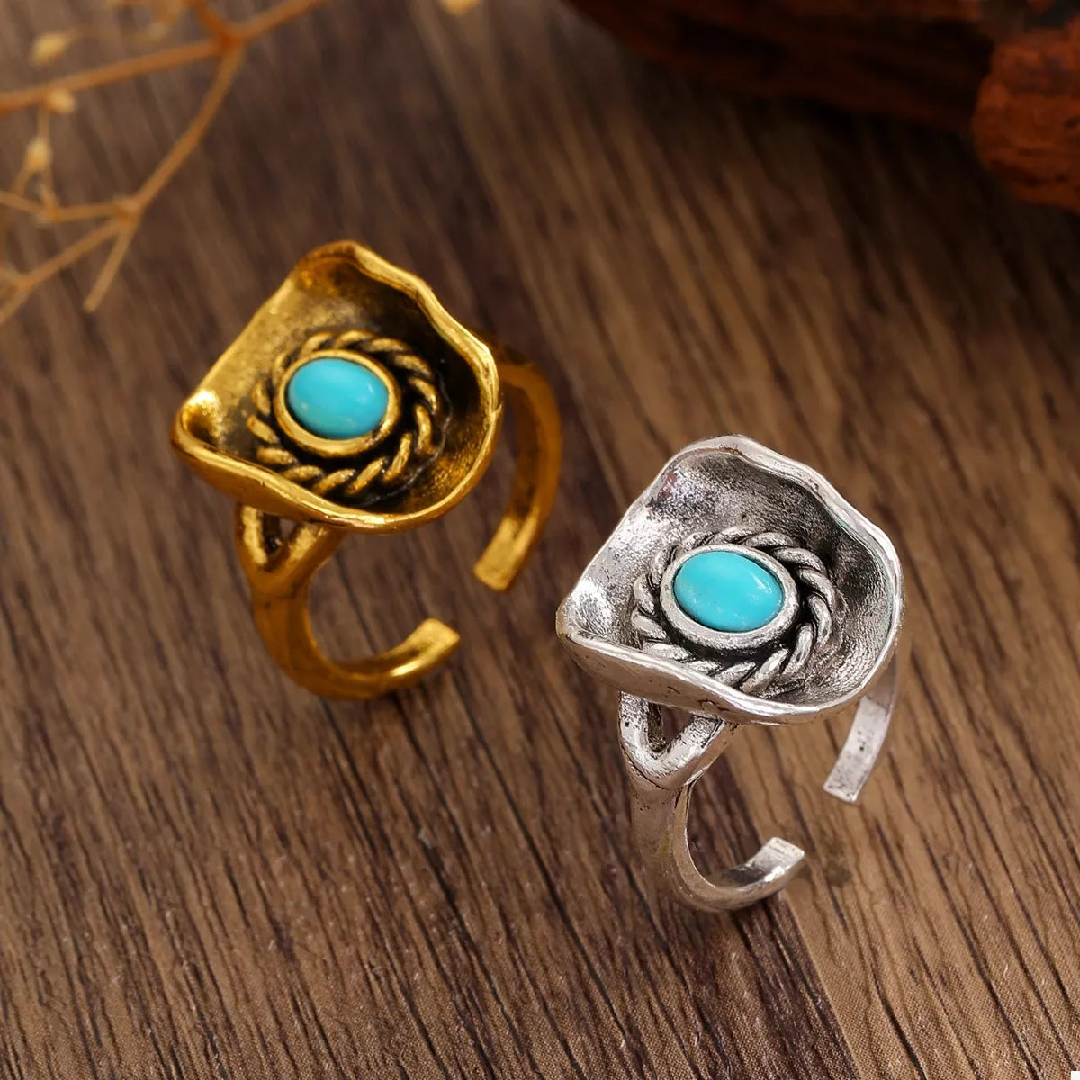 4 Piece Vintage Western Style Bull Head Rings