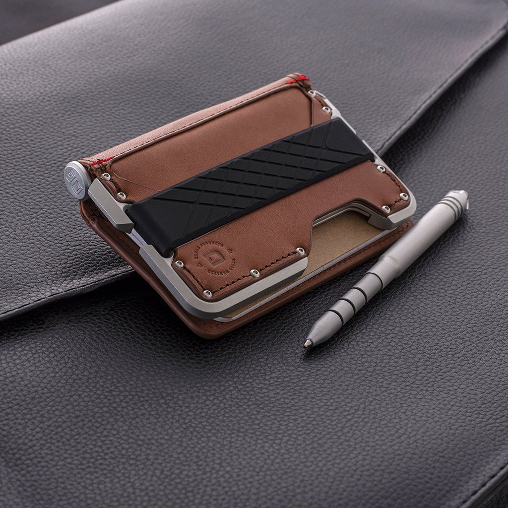 3 Pocket Bifold with Pen Cavity