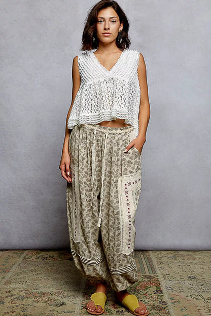 POL Textured Lace Cropped Tank with Trim Detail