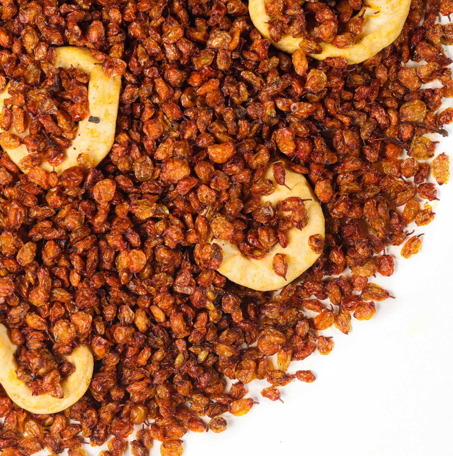 Sea Buckthorn Berries with Apple Slices – A Nutrient-Packed Superfood (200 g)