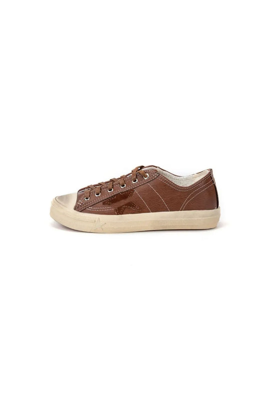Star Round Toe Lace Up Sneakers