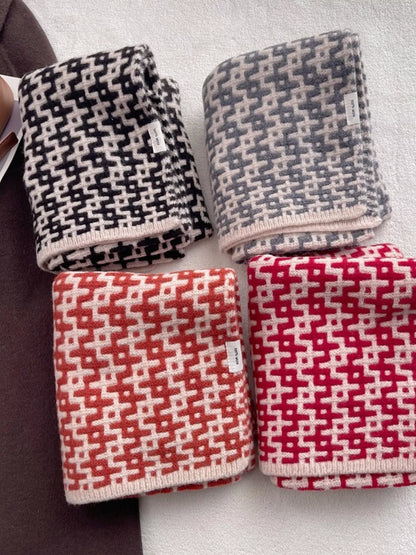 Wool Geometric Pattern Knitted Warm Scarf