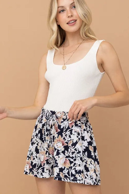 And The Why Wrinkle-free Stretchy Cooling Fabric Shorts