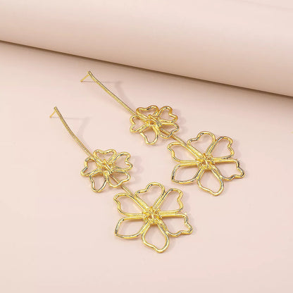 Alloy Flower Dangle Earrings