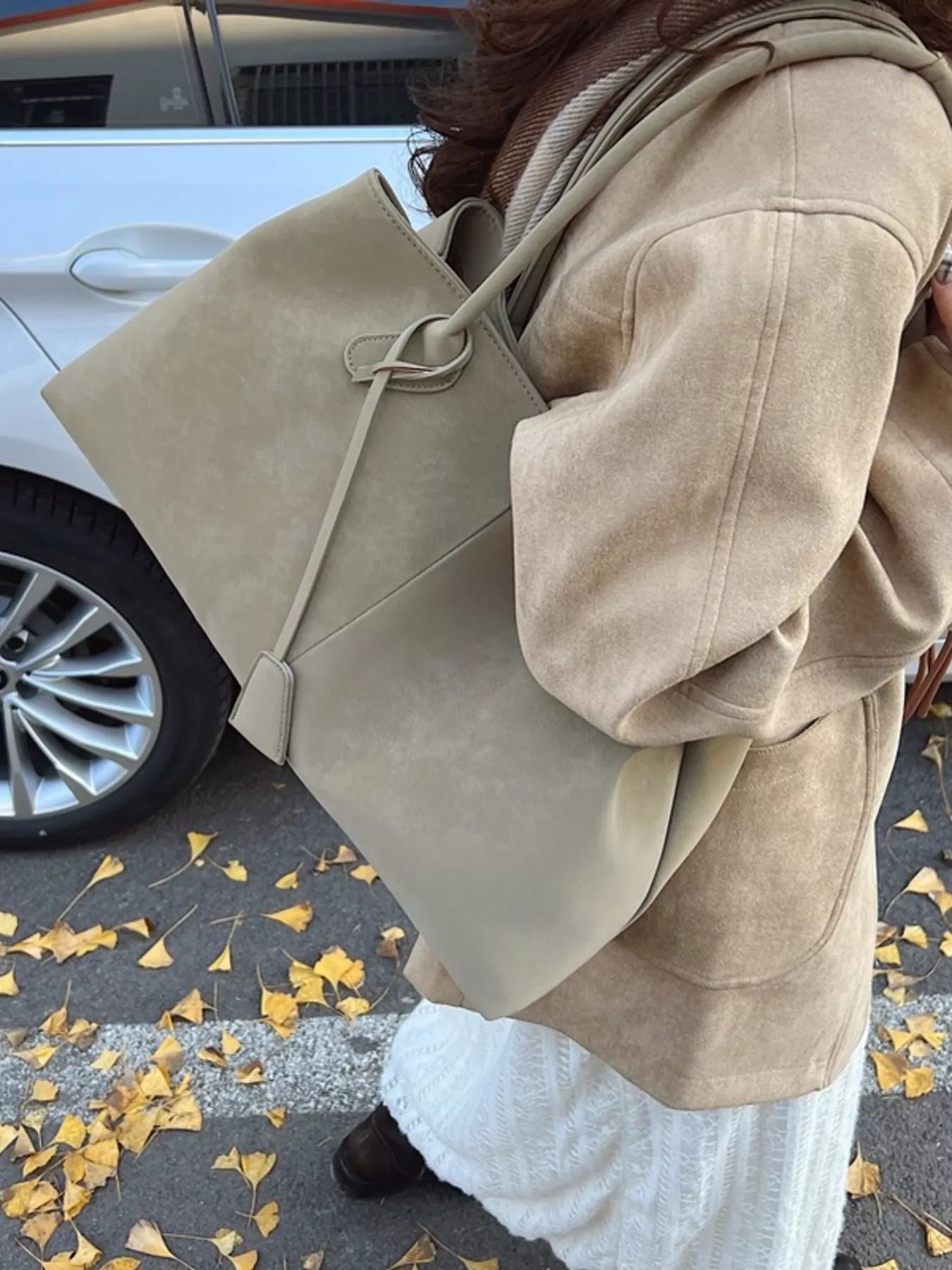 Large Capacity Tote Bag