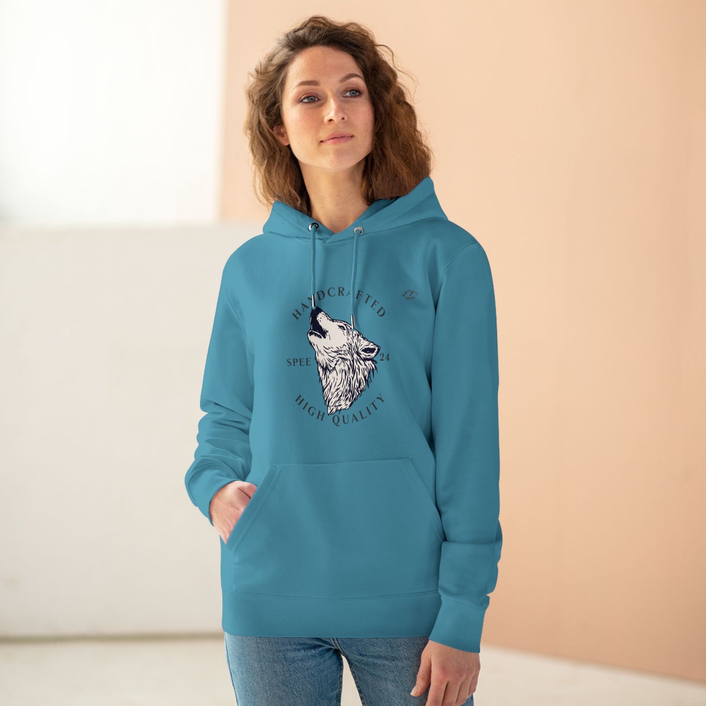HD-052ML-24 Howling Wolf Hoodie Wolf Art Wilderness Howl Design