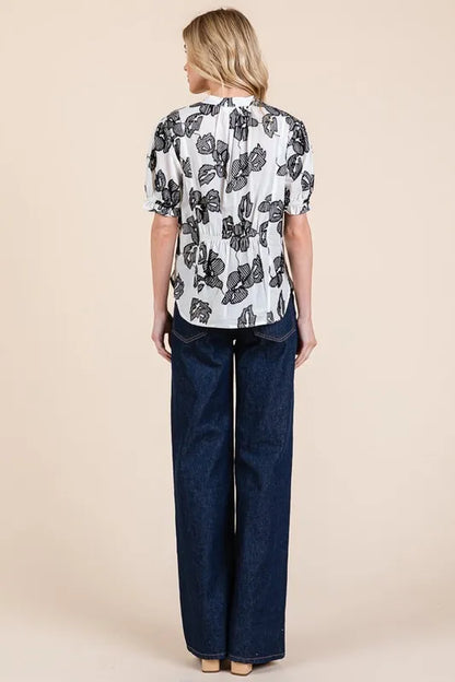 Lime 'N' Chili Embroidered Split Neck Puff Sleeve Blouse