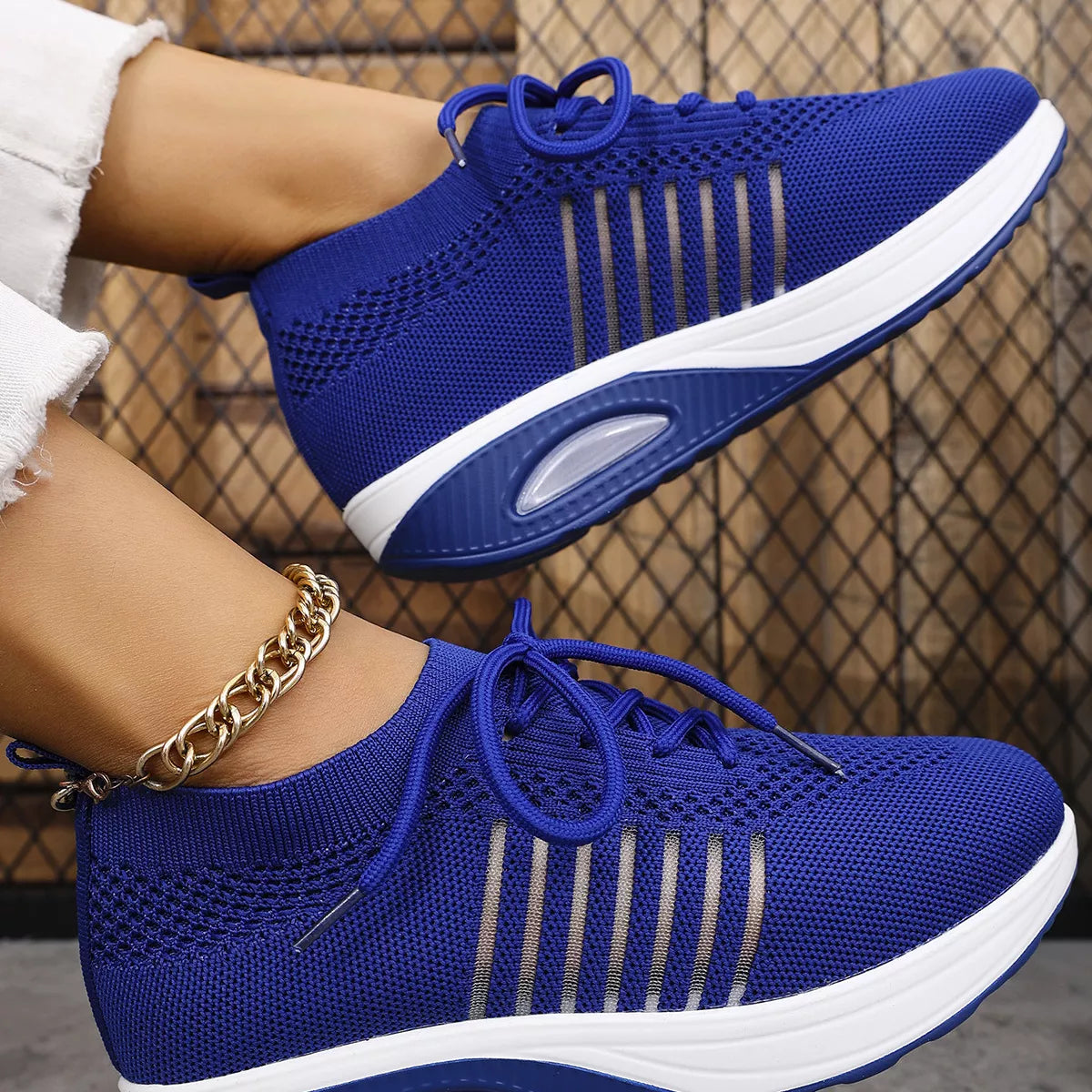 Breathable Mesh Lace Up Sneakers