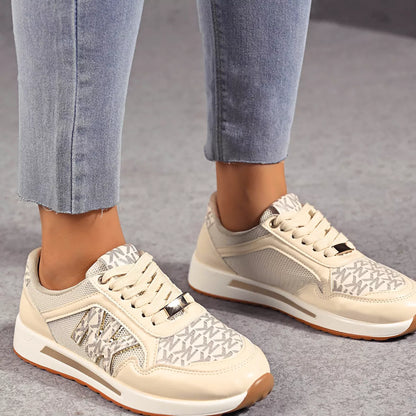 Lace Up Round Toe Sneakers