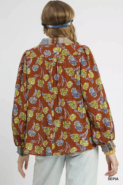 Umgee Floral Print Collar Blouse