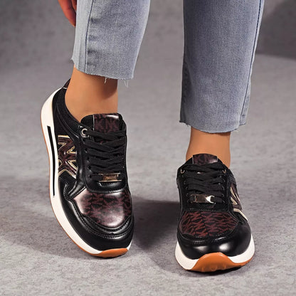Lace Up Round Toe Sneakers