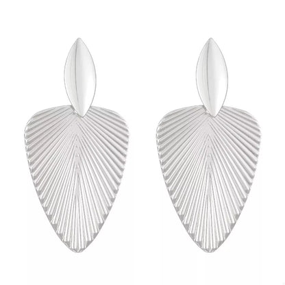 Alloy Textured Earrings