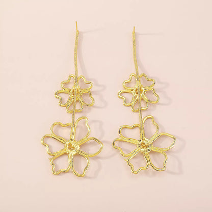 Alloy Flower Dangle Earrings
