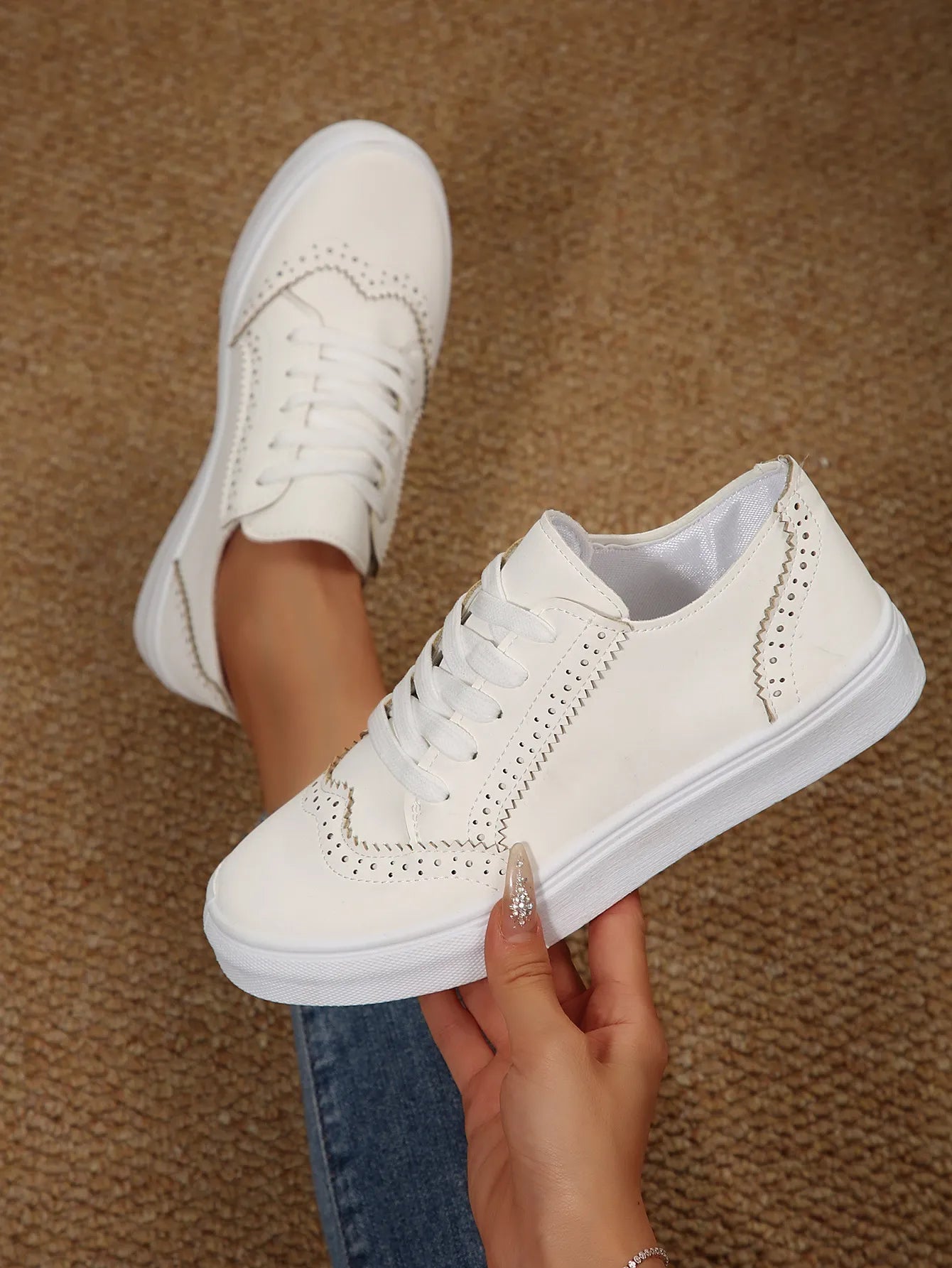 Lace Up Round Toe Platform Sneakers