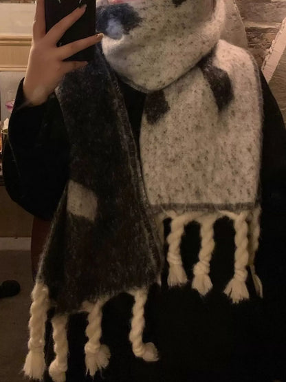 Oversized Chunky Knit Fringe Scarf
