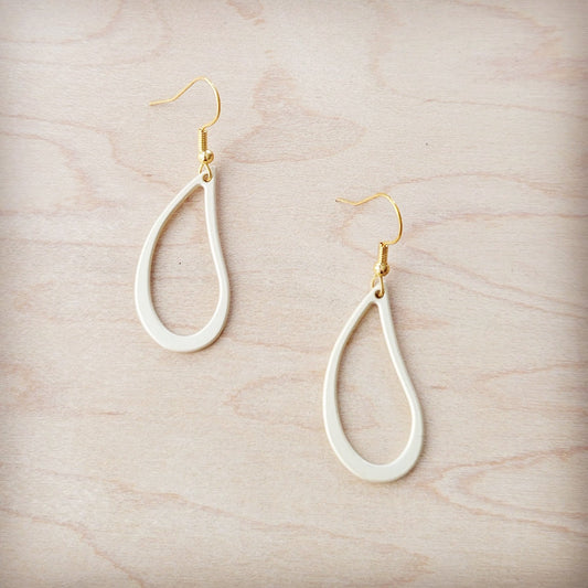 **Matte Gold Teardrop Earrings 200f