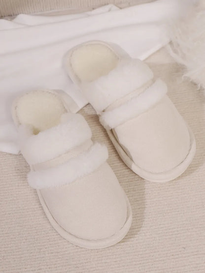 Contrast Faux Fur Round Toe Slippers