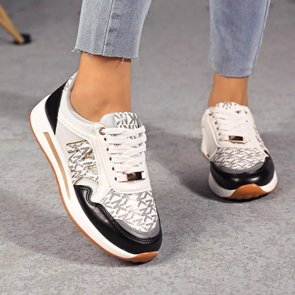 Lace Up Round Toe Sneakers