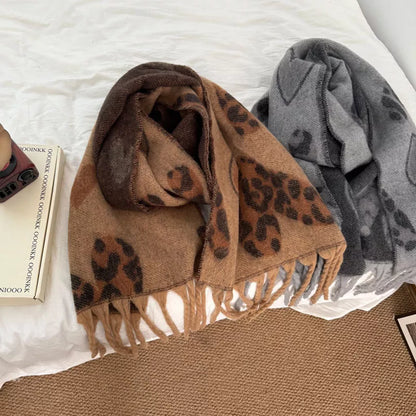 Leopard Heart Warm Scarf