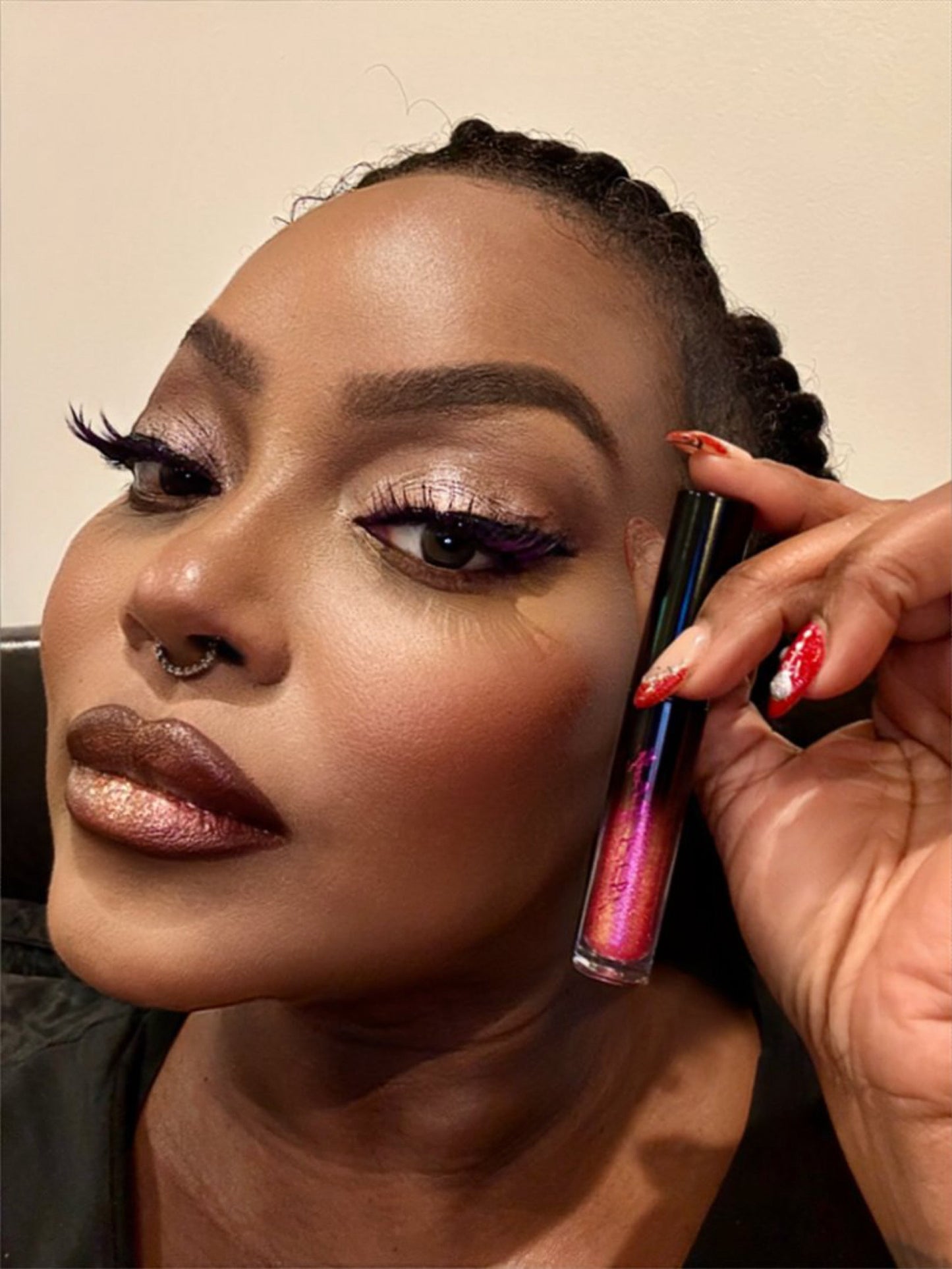 Ashunta Sheriff Beauty Unicorn Multidimensional Gloss