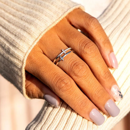 Double Band Cross Ring