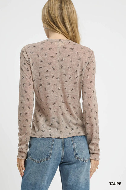 Umgee Bow Print Lightweight Knit Top