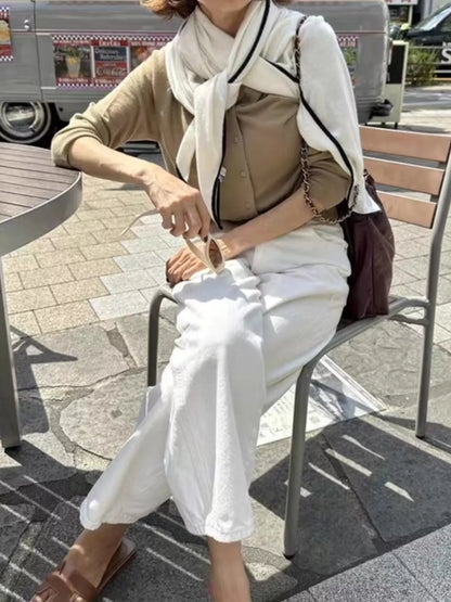 100% Wool Contrast Trim Scarf