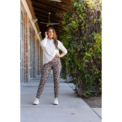 The Bianca - Leopard Bats Leggings *