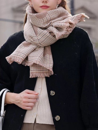 Heart Pattern Plaid Raw Hem Scarf