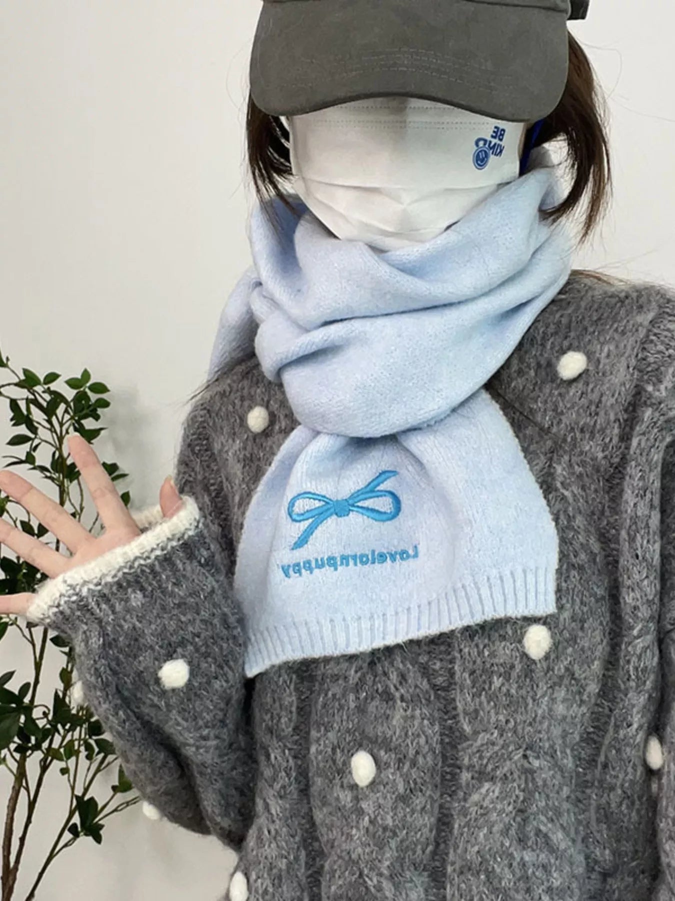 Embroidered Bowknot Scarf