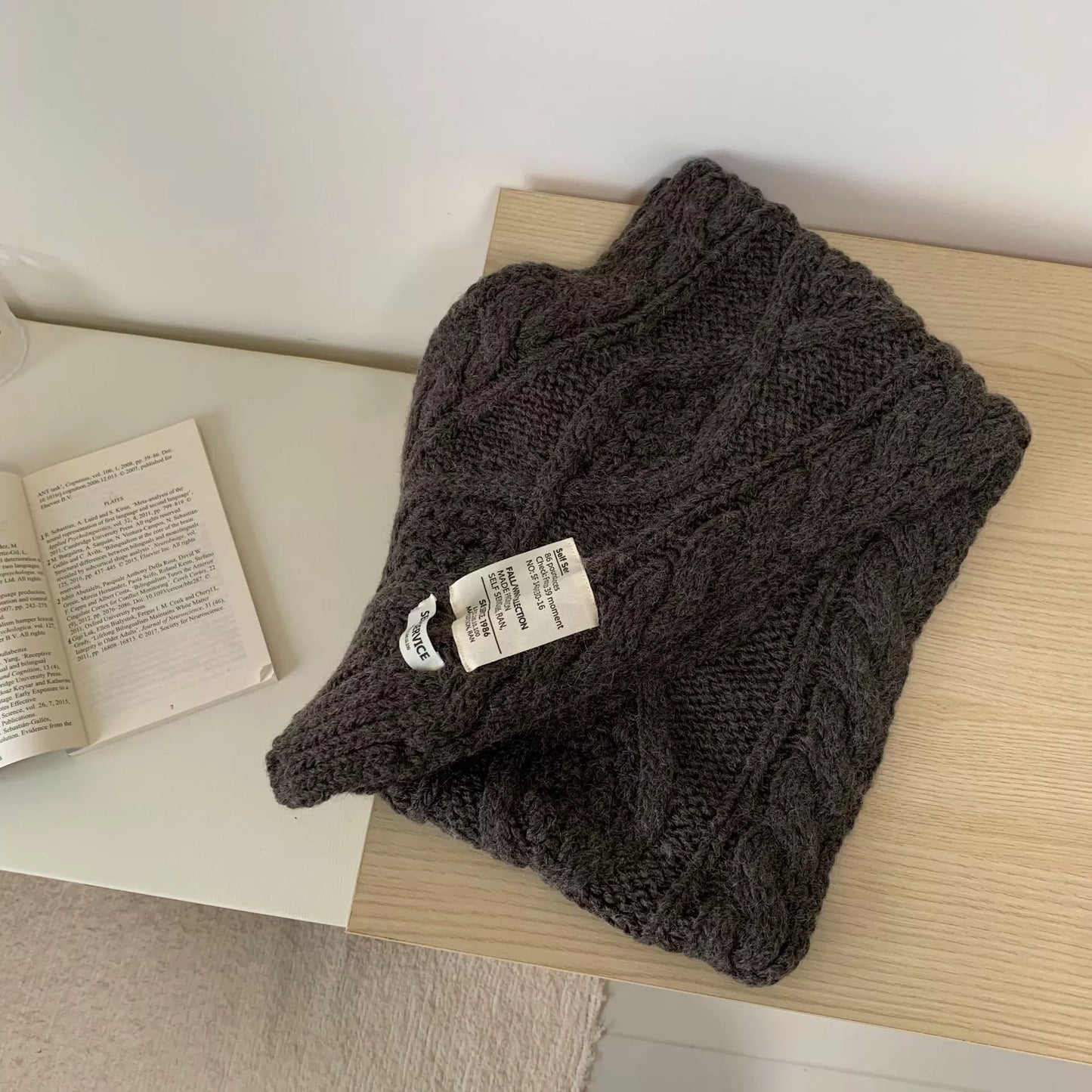 Chunky Cable Knit Scarf