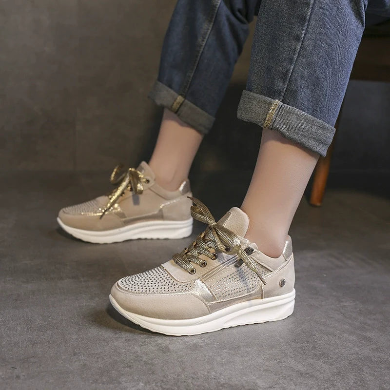 Lace Up Round Toe Sneakers