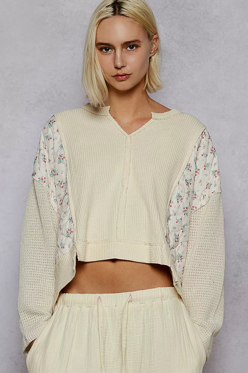 POL Mix Thermal Floral Pattern Quilted Knit Cropped Top with Raw Edge Detail