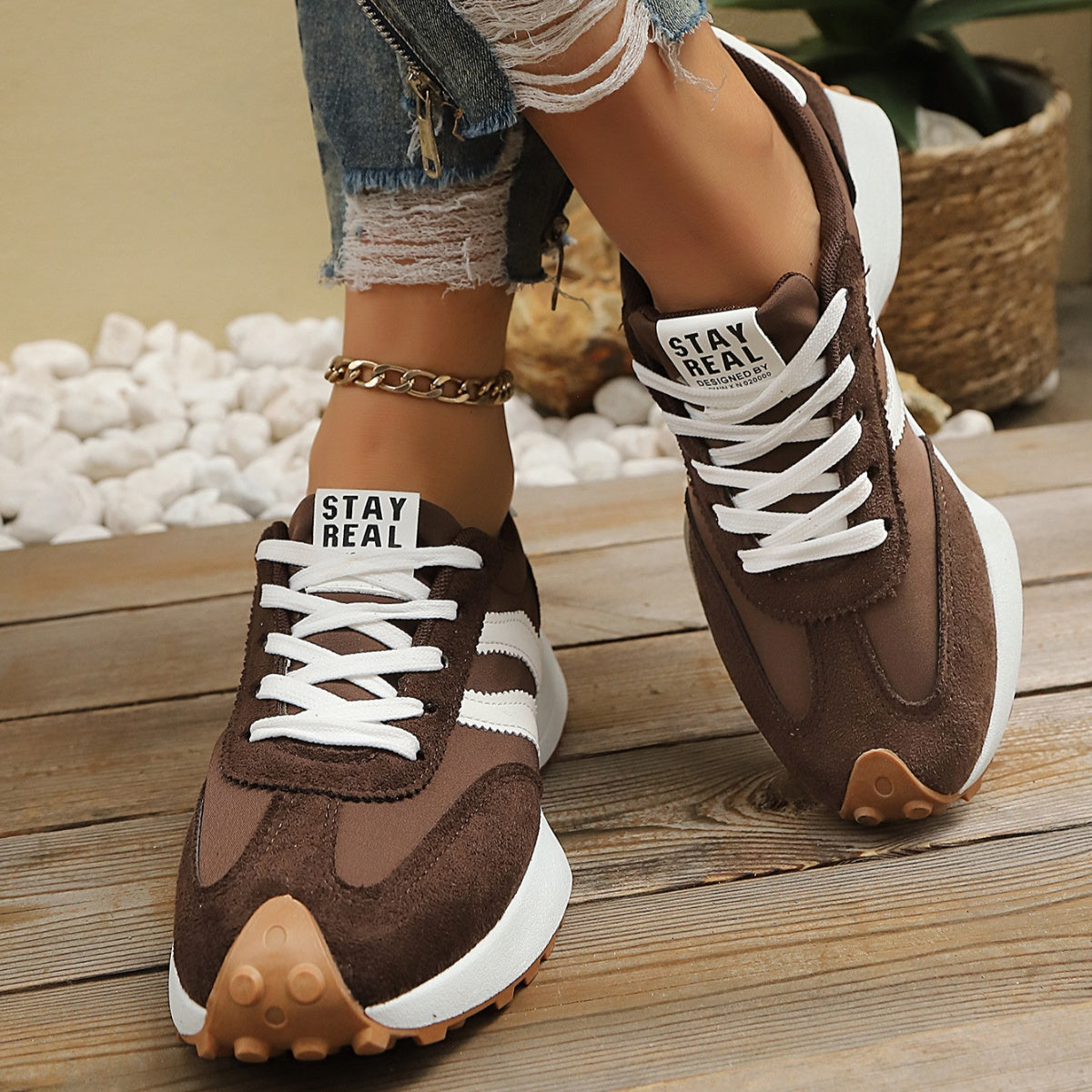 Round Toe Lace Up Sneakers