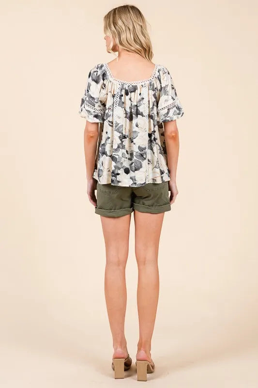 Lime 'N' Chili Floral Print Lace Trim Puff Sleeve Blouse