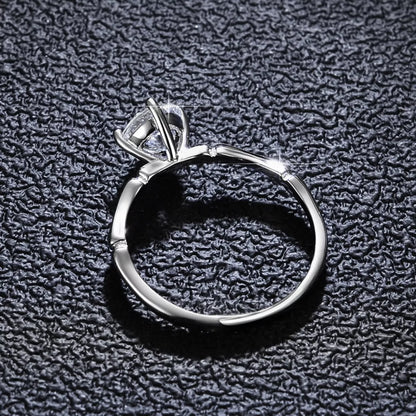 1 Carat Moissanite Minimalist Ring
