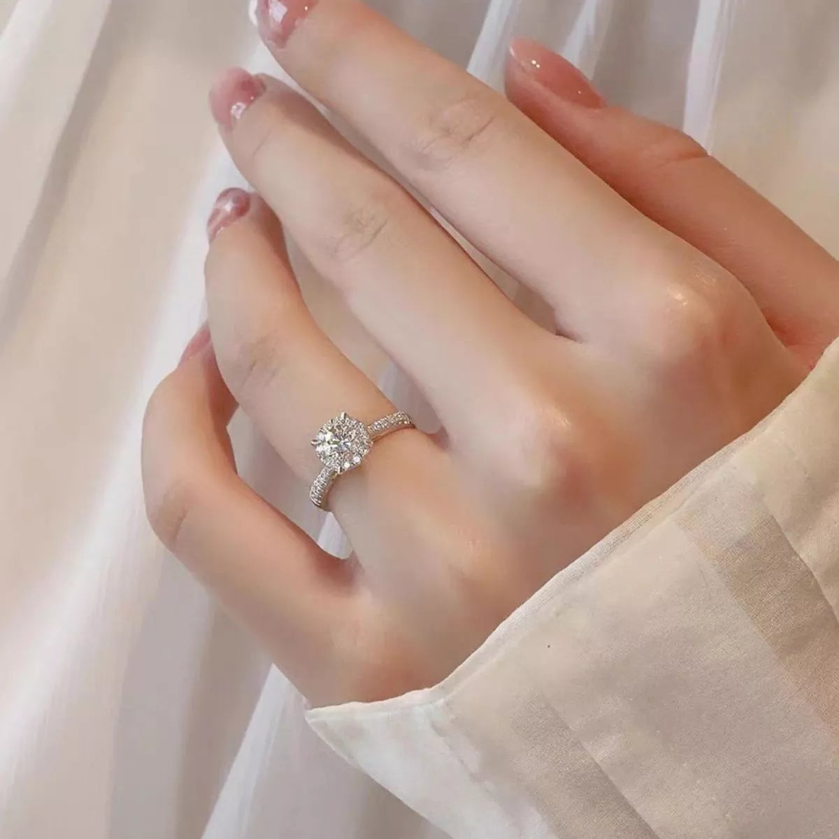 1 Carat 925 Sterling Silver Moissanite Ring