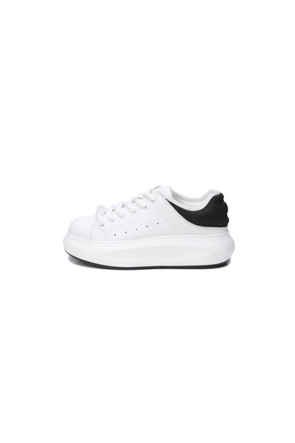 Lace Up Round Toe Platform Sneakers