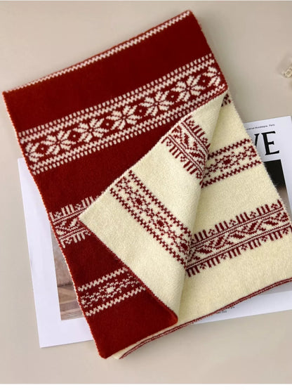 Winter Snowflake Pattern Knitted Scarf