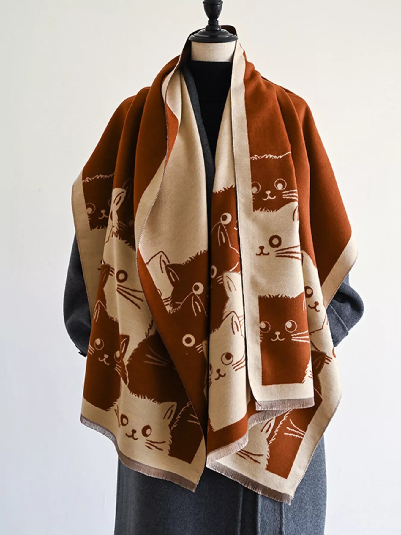 Cute Cat Pattern Knitted Scarf
