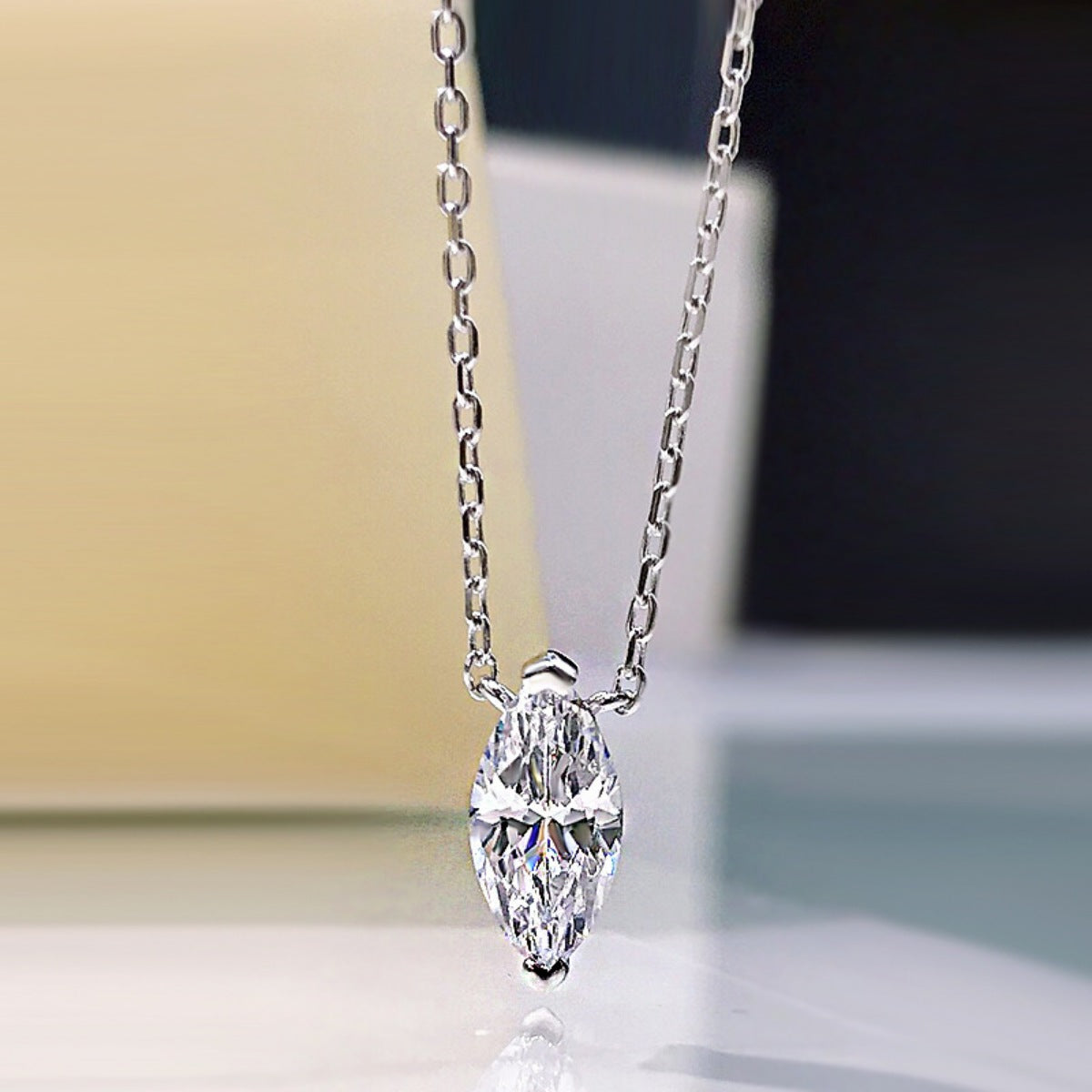 925 Sterling Silver Zircon Pendant Necklace