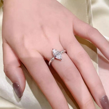 2 Carat Moissanite 925 Sterling Silver Ring